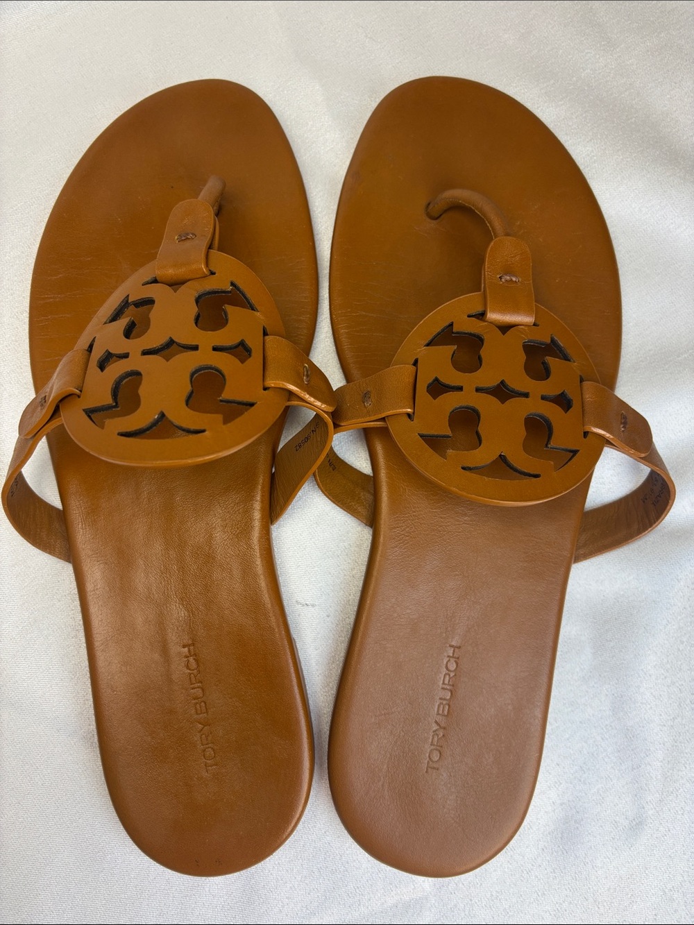 Tory Burch Tan Miller Leather Sandals - Picture 4 of 8